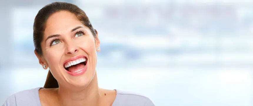 Prótesis dentales y coronas en la Clínica Andos Dental de Boadilla del Monte